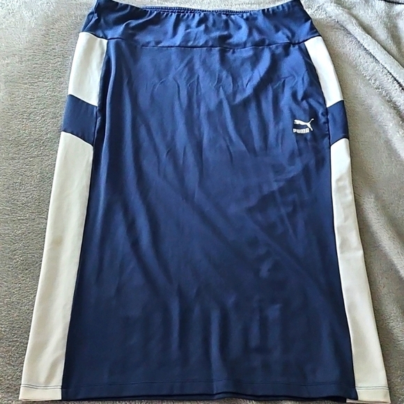 Puma Pencil Skirt - Picture 3 of 3